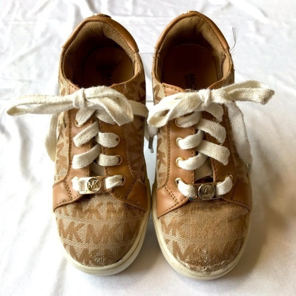 MICHAEL Michael Kors Girls Tan Lace up Sneaker Shoes-Size 11
